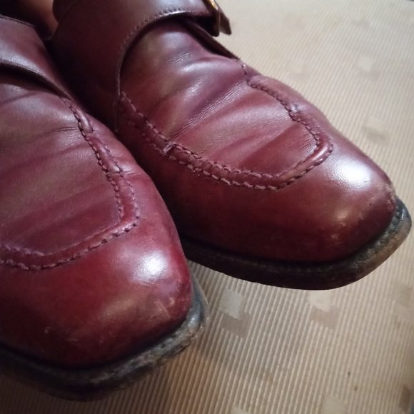 Dapper, Dark-Academia, Vintage Women's Red Loafers - Picture 5 of 7